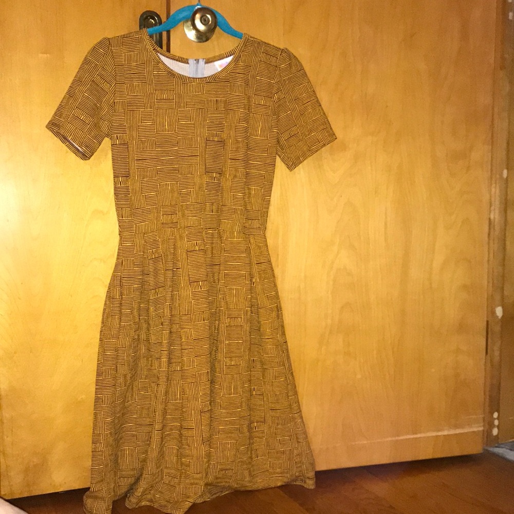 LuLaRoe Amelia dress
